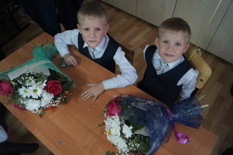близнецы в школе Воронеж